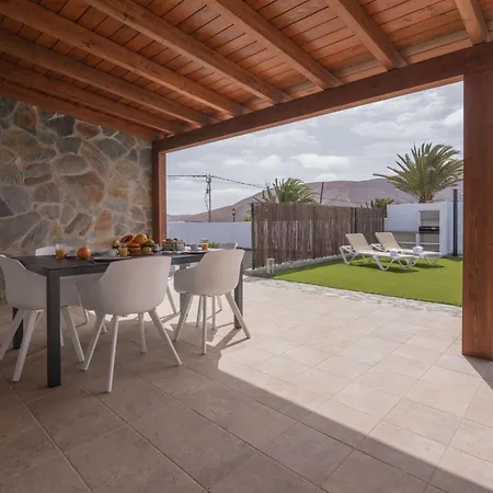 Tatil Evi Modernes Und Helles Direkt Am Meer- Mit Zwei Grossen Terrassen- Garte By Interhome Villaverde (Fuerteventura)